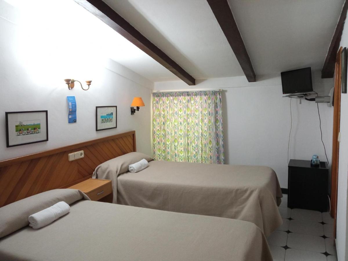 Hostal Ca'N Tiu Alaró Εξωτερικό φωτογραφία
